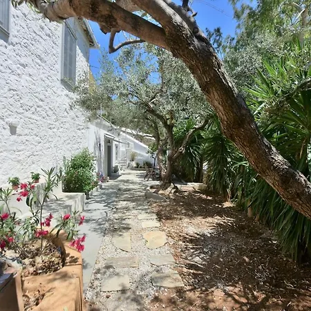 Loukia'S Apartments Hydra  Exterior photo